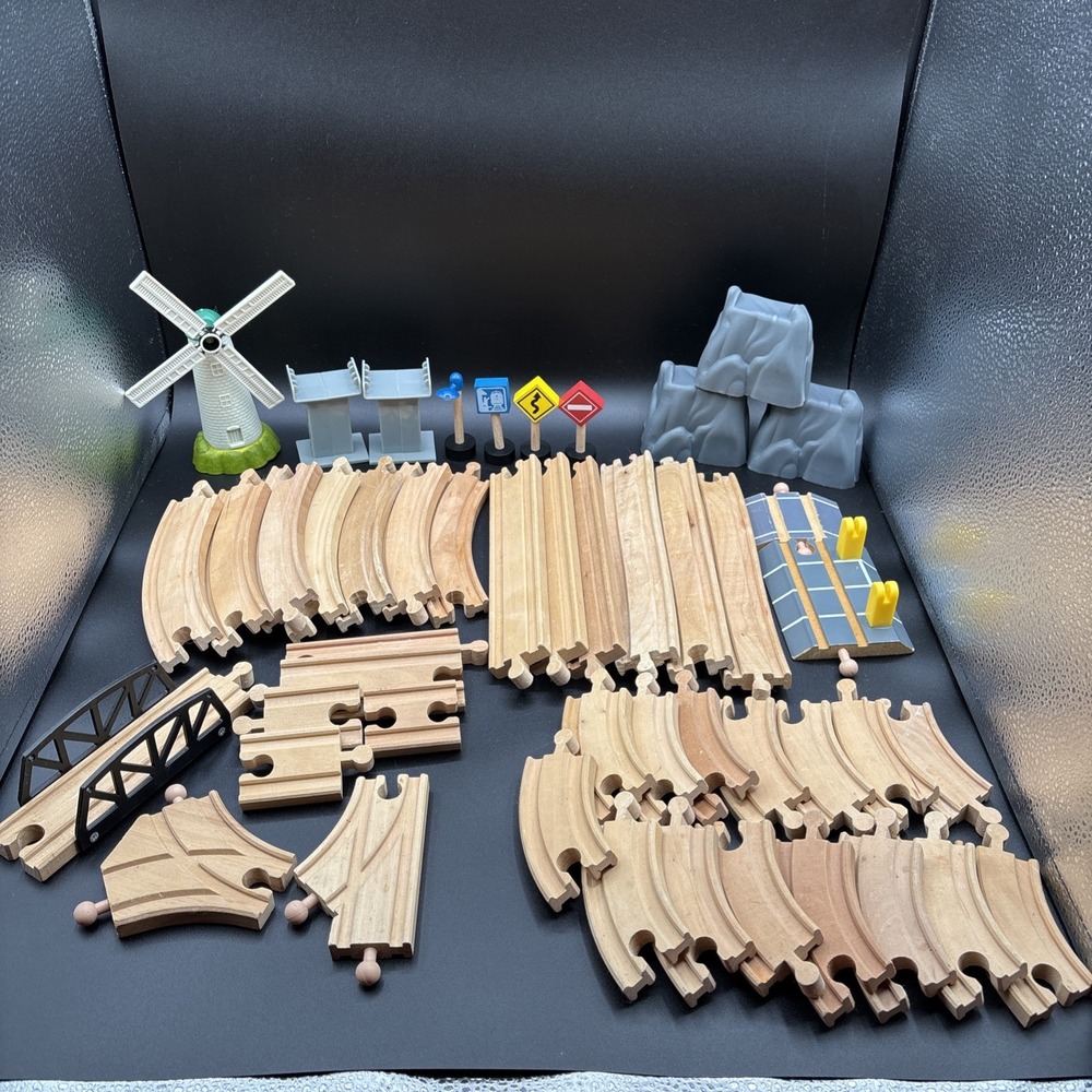Mixed Lot 47 Pcs Thomas the Train Tracks Misc Station Switches Gullane Toy